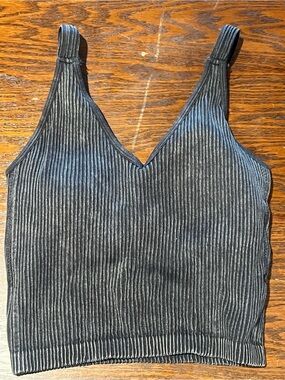 Women’s Ribbed V-Neck Tank Top — Charcoal Gray